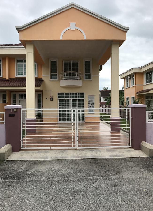 Homestay Melaka Executive Kültér fotó